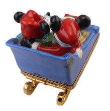 Lade das Bild in den Galerie-Viewer, SKU# 8518 - Mickey &amp; Minnie in Sleigh - Disney © collection.
