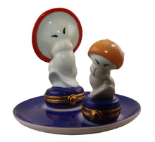 Lade das Bild in den Galerie-Viewer, SKU# 8540 - Fantasia Mushroom Set - Disney© collection
