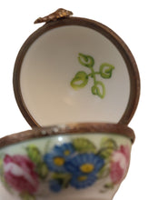 Lade das Bild in den Galerie-Viewer, SKU# C03080 Flowerly Spherical Box
