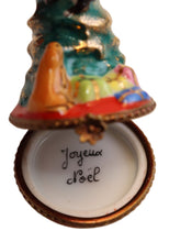 Cargar imagen en el visor de la galería, SKU#C077120 - Christmas Tree With Puppy &amp; Cat
