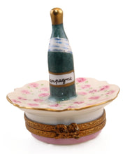 Cargar imagen en el visor de la galería, SKU# C079016 - Champagne on a platter
