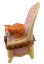 Cargar imagen en el visor de la galería, SKU# C91012 Comfy Cat
