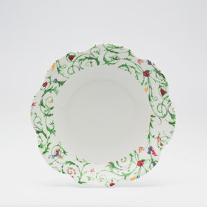 SKU# A220-NYM20450 - Plato poco profundo para ensaladas y pastas Colibri - Forma Nymphea - Tamaño: 8,5"