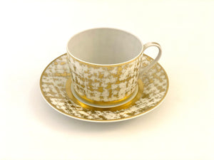 SKU# R300-REC20848 - Tweed White & Gold Tea Cup - Shape Recamier - Size: 6.75oz