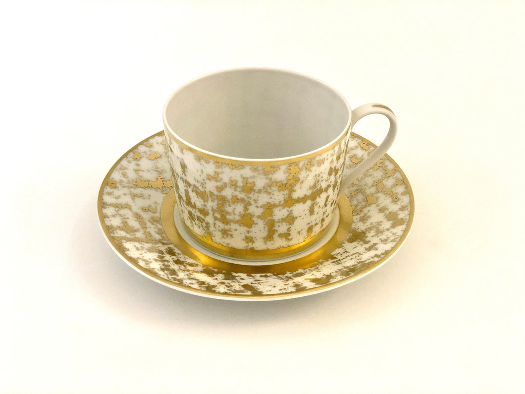 SKU# R300-REC20848 - Tweed White & Gold Tea Cup - Shape Recamier - Size: 6.75oz