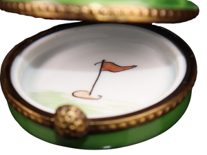 SKU# 37014 - Golfer Putting