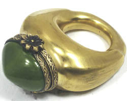 SKU# 37029 - Anillo de graduación: verde/dorado - (RETIRADO)