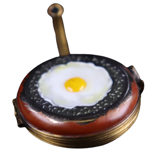 SKU# 37031 - Antique old fashion pan with a sunny side up egg - (RETIRED)