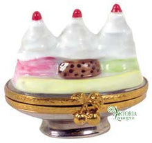 Load image into Gallery viewer, SKU# 6749 - Banana Split
