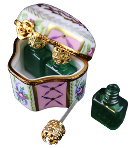 SKU# 7656 - Forma irregular con 3 frascos de perfume