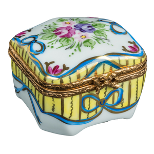 SKU# 7690 - Rubis cuadrado: Recamier Jaune