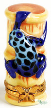 Load image into Gallery viewer, SKU# 7811 - Poison Blue Frog
