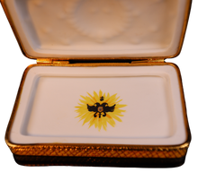 Lade das Bild in den Galerie-Viewer, SKU# 7832 - Fabergé-Krönungsbox
