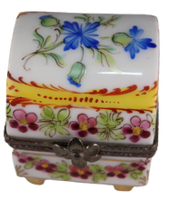 Cargar imagen en el visor de la galería, SKU# C044029 Baúl con pies
