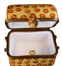 Cargar imagen en el visor de la galería, SKU# C048180 Baúl de viaje Leopard
