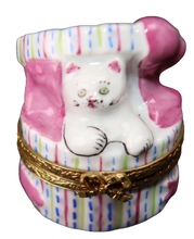 Cargar imagen en el visor de la galería, SKU# C091003-B Gato en cesta
