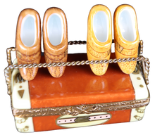 Cargar imagen en el visor de la galería, SKU# C077061 Zapatero para dama
