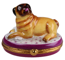 Cargar imagen en el visor de la galería, SKU# 7563 - Pug con hueso

