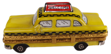 Cargar imagen en el visor de la galería, SKU# 7446 - Taxi de Nueva York

