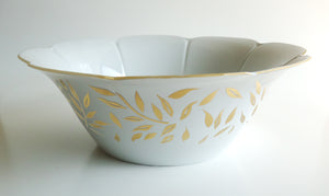 SKU# V275-NYM20583 - Ensaladera Olivier Gold - Forma Nymphea - Tamaño: 10,5"