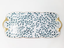 Load image into Gallery viewer, SKU# L330-NYM12010 - Olivier Green Rectangular Cake Platter - Shape Nymphea - Size: 15.75&quot;
