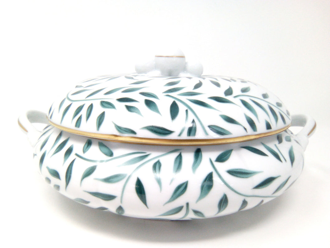 SKU# P999-NYM12010 - Olivier Green Soup Tureen - Shape Nymphea - Size: 60oz